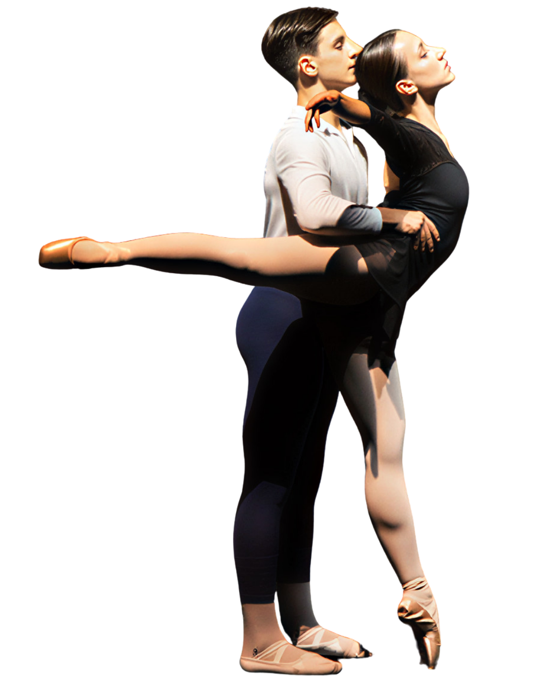 Due ballerini in un elegante passo di danza, uno in posizione di sostegno e l'altro in una posa di equilibrio.
